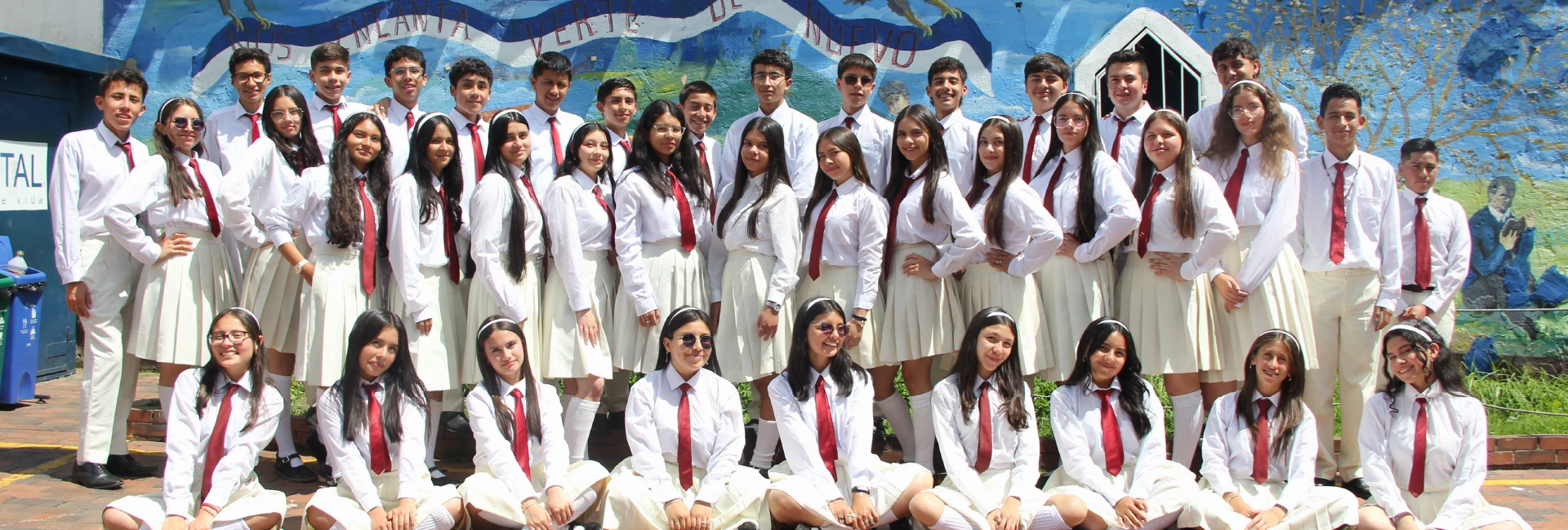 Estudiantes del Colegio San Luis